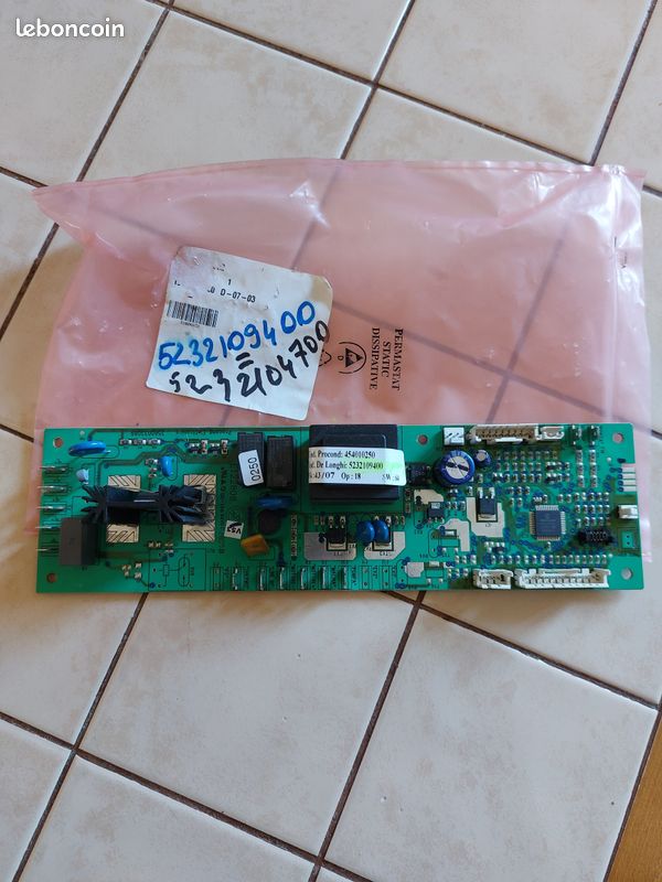 Carte Electronique 220/240V pour Cafetieres Delonghi