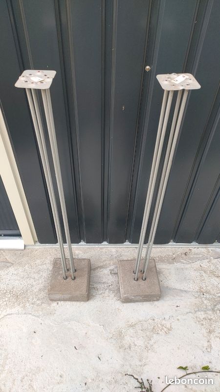 Support/pied pour enceinte (image 1)