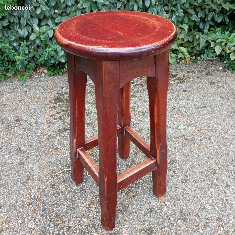 Tabouret bois massif (image 1)