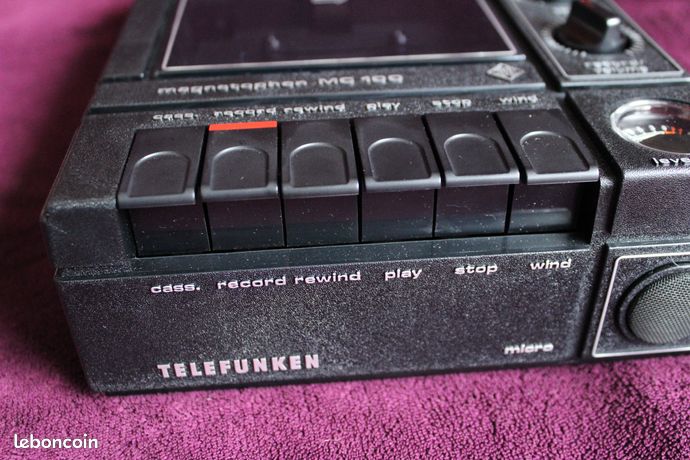 Radio Cassette Telefunken MC 100 – Vintage, Noir, Lecteur Enregistreur, Fonctionne