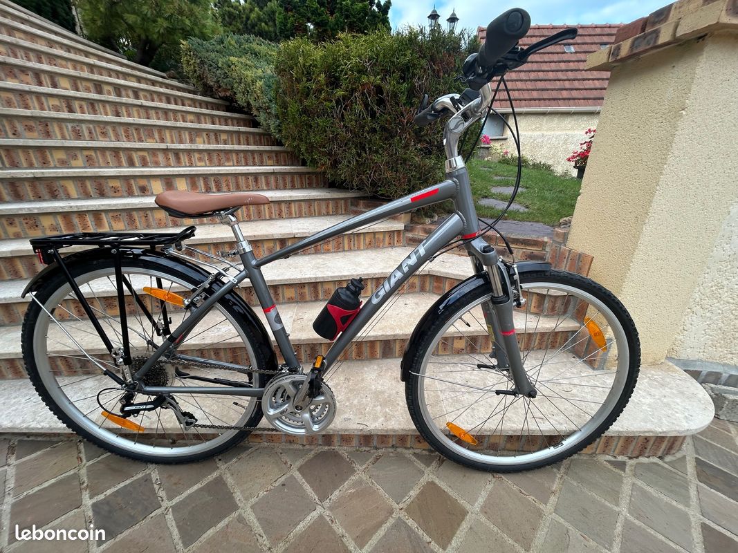 Guidon vélo de route PRO LT tige 6 degrés 100 mm noir 1 1/8e