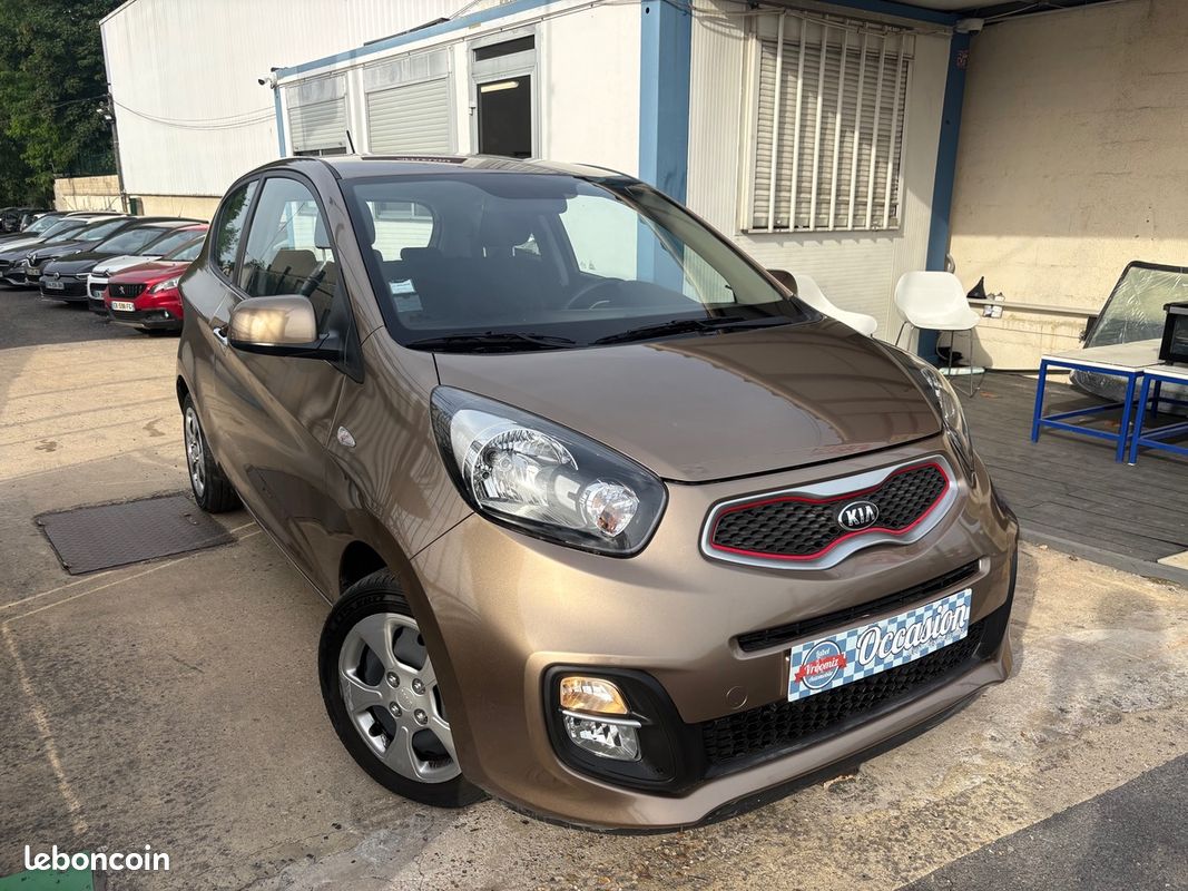 Kia Picanto Urban Spicy 1.0 69 ch (image 2)
