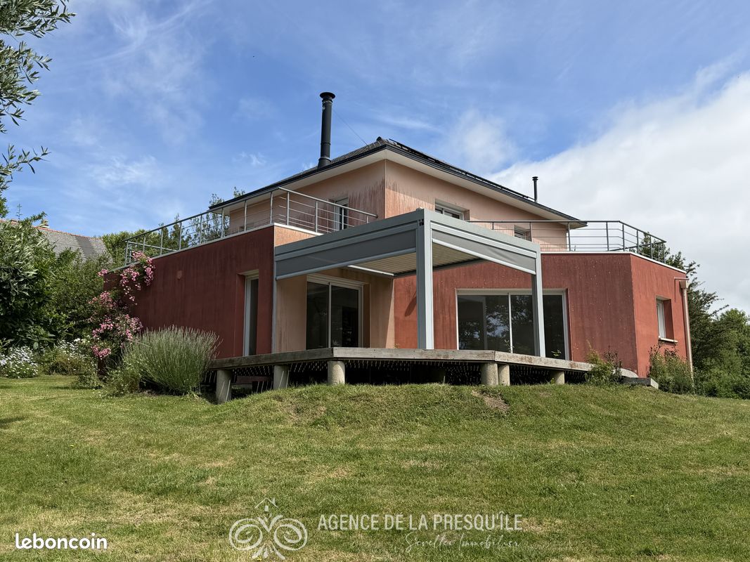 Maison 5 pièces 134 m² · à Camaret-sur-Mer · 134 m² · 392 000 €