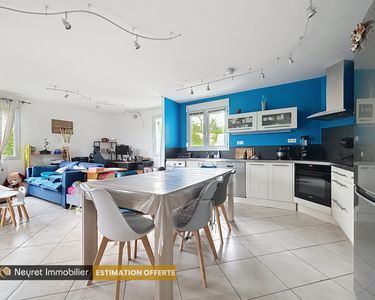 Appartement 240 000 € - 82 m²