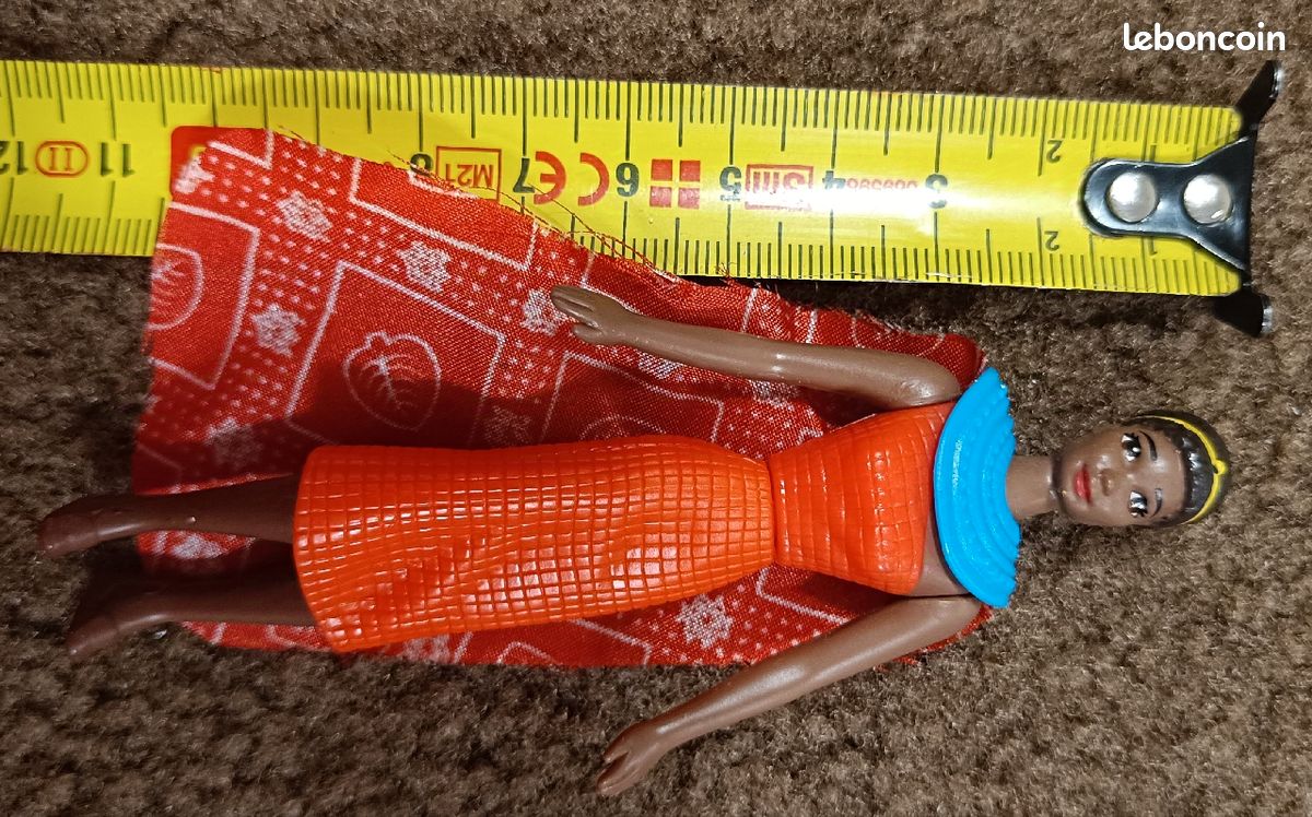 Mini barbie Kenyan doll macdonald 1995 Jeux Jouets