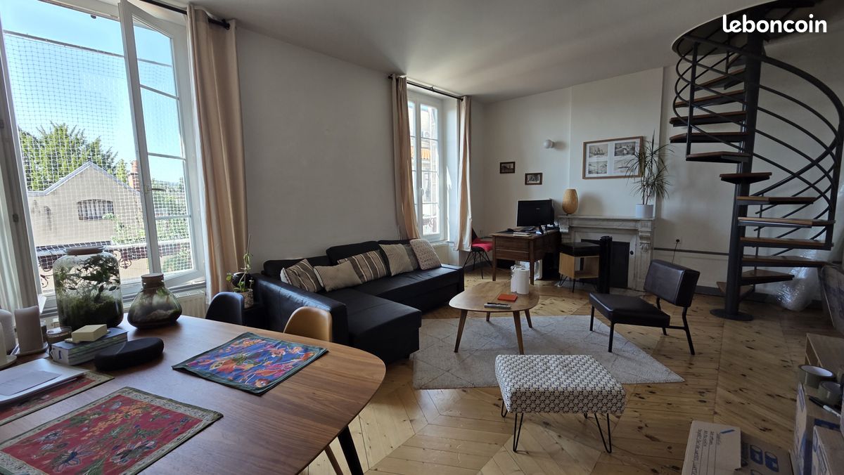 Appartement 4 pièces 80 m² · à Clermont-Ferrand · 80 m² · 937 €