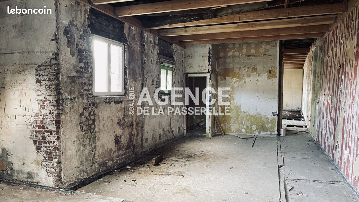 Maison 4 pièces 140 m² · à Tourcoing · 140 m² · 128 000 €