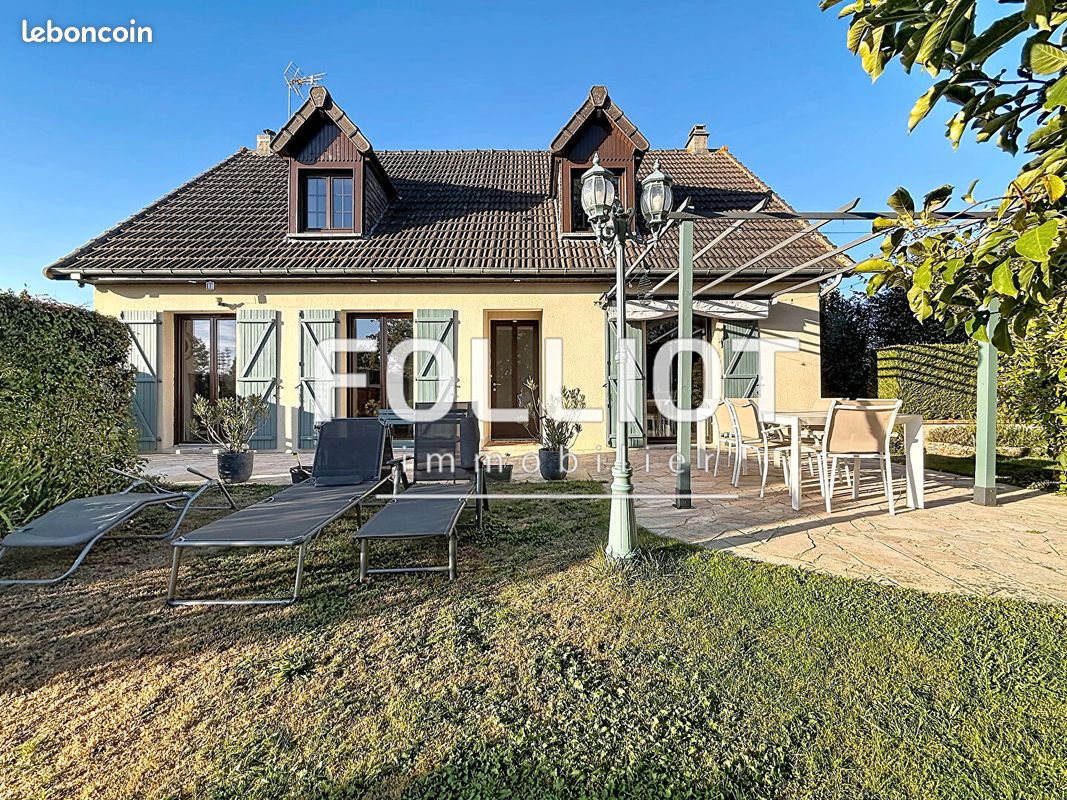 Maison 6 pièces 128 m² · à Condé-sur-Vire · 128 m² · 250 500 €
