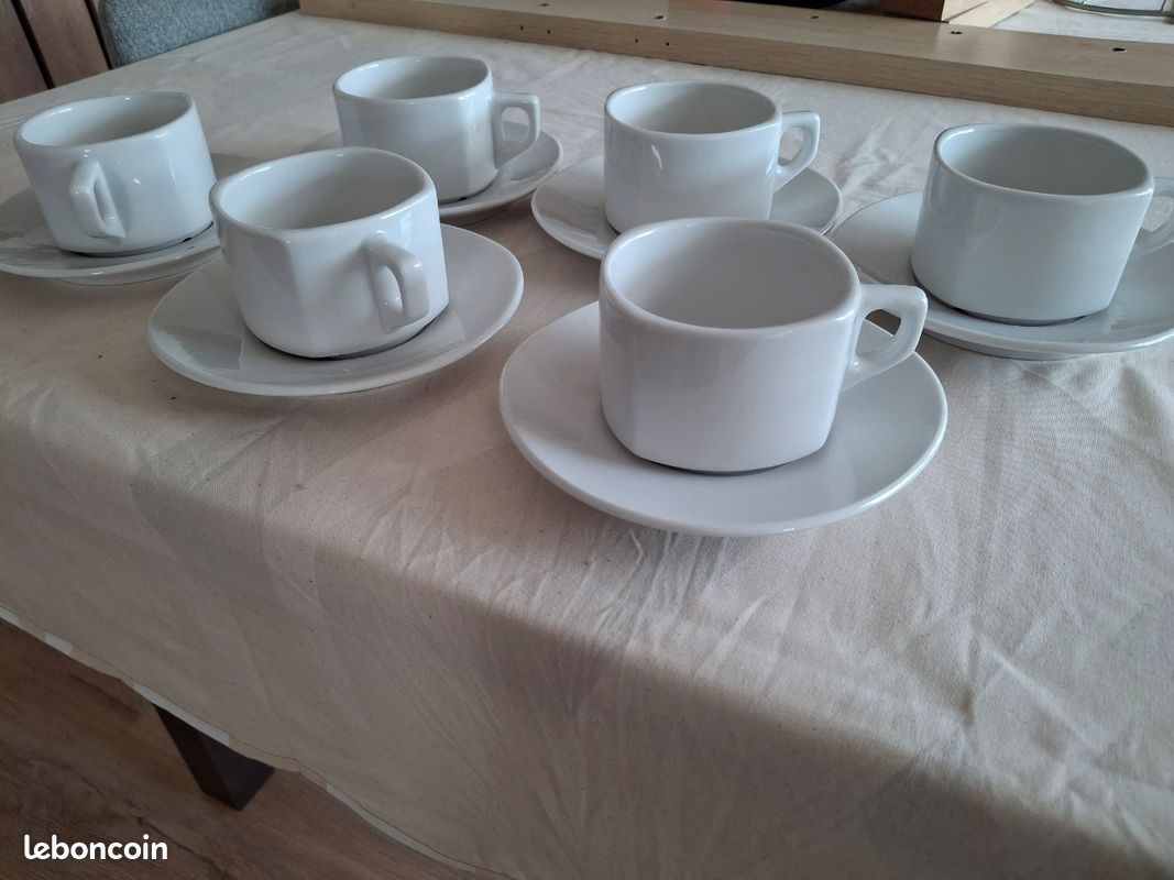 6 tasses et soucoupes (image 1)
