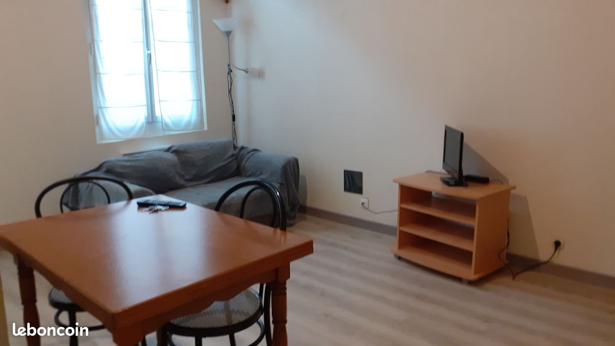 Appartement 1 pièce 35 m² · à Foix · 35 m² · 400 €