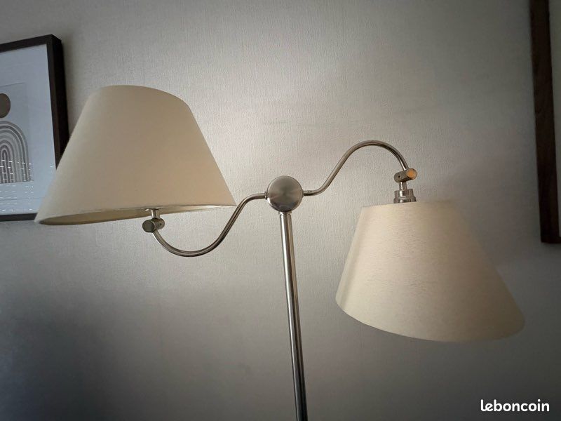 Lampadaire IKEA ancien modèle – style ÅRSTID – double abat-jour (image 2)