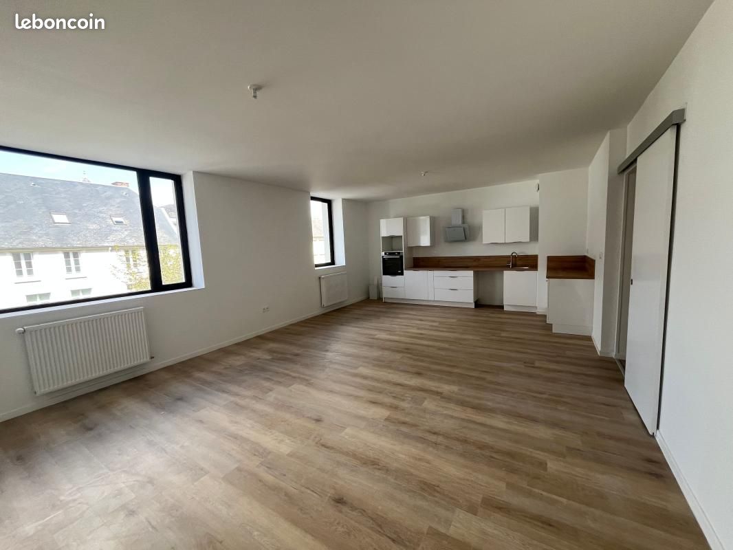Appartement 4 pièces 96 m² · à Laon · 96 m² · 745 €/mois