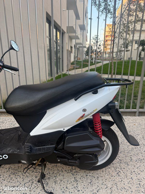 Kymco agility 125cc 2011 Motos