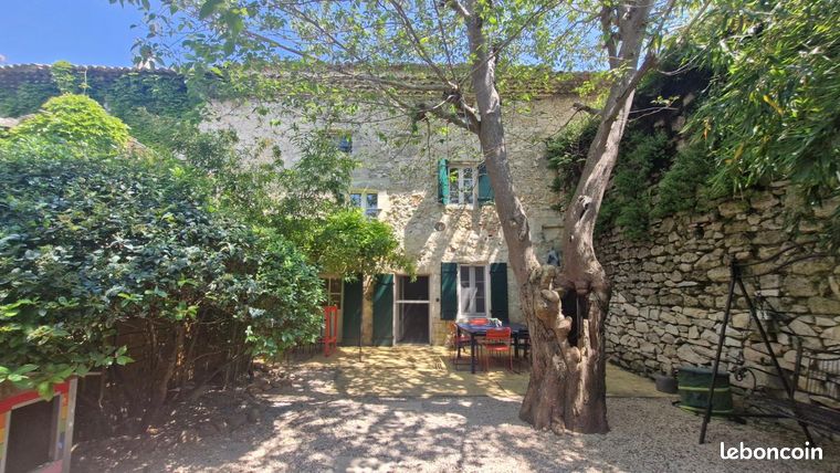 Mas 4 pièces 155 m²