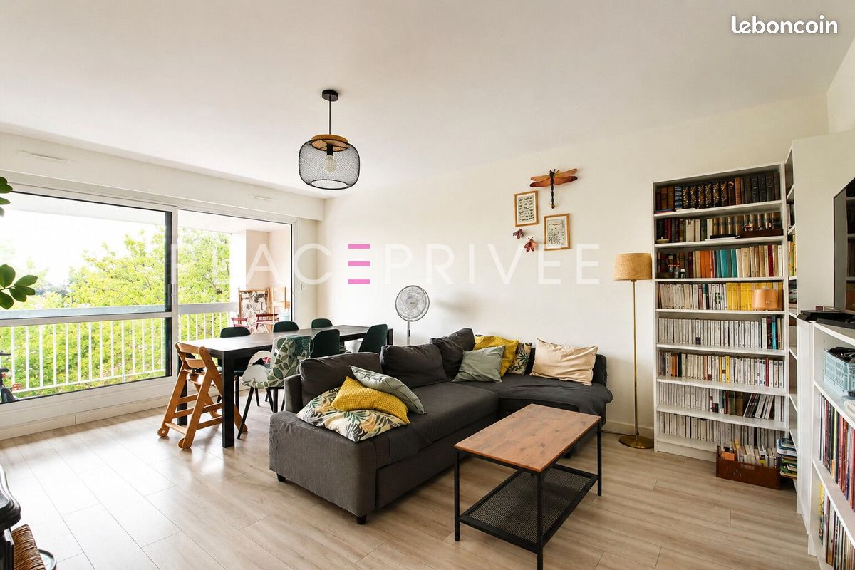 Appartement 4 pièces 100 m² · à Nancy · 100 m² · 1 150 €