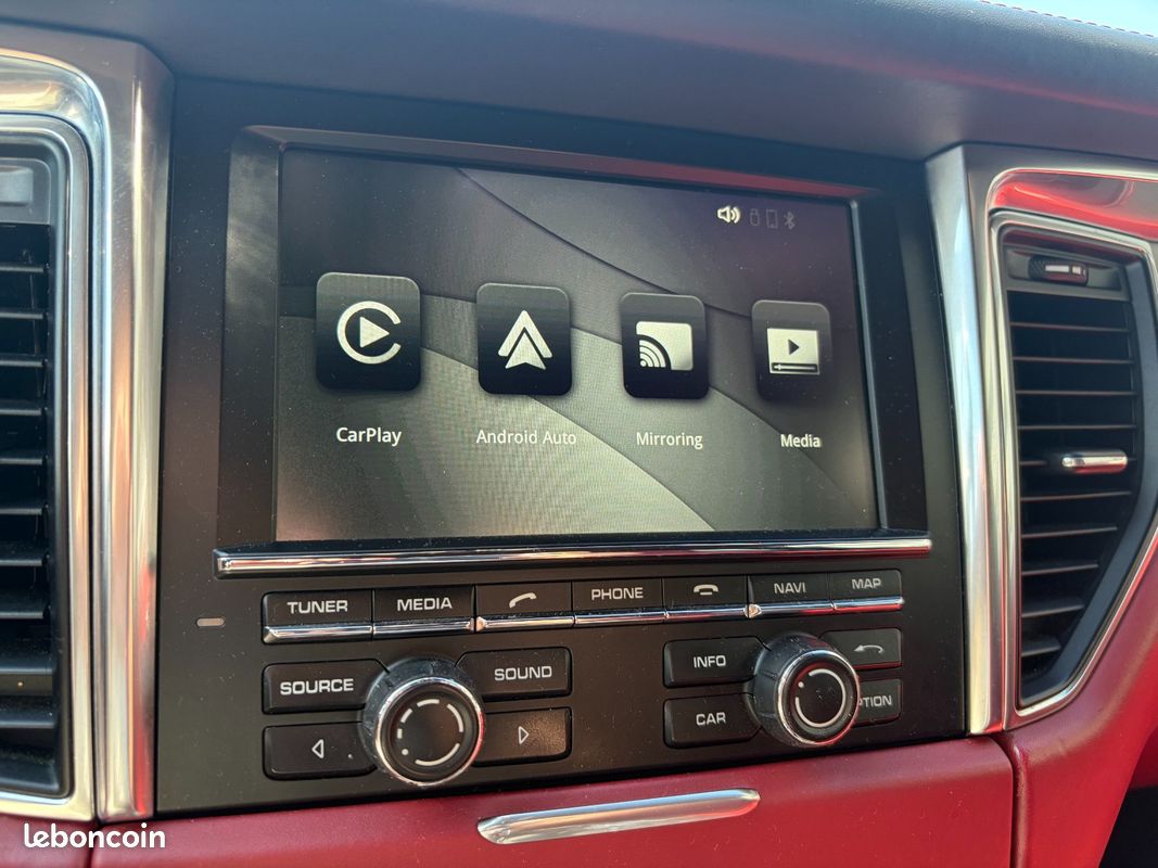 PORSCHE MACAN Turbo 3.6 V6 400 ch PDK avec CARPLAY / AUDIO BOSE / CAMERA (image 13)