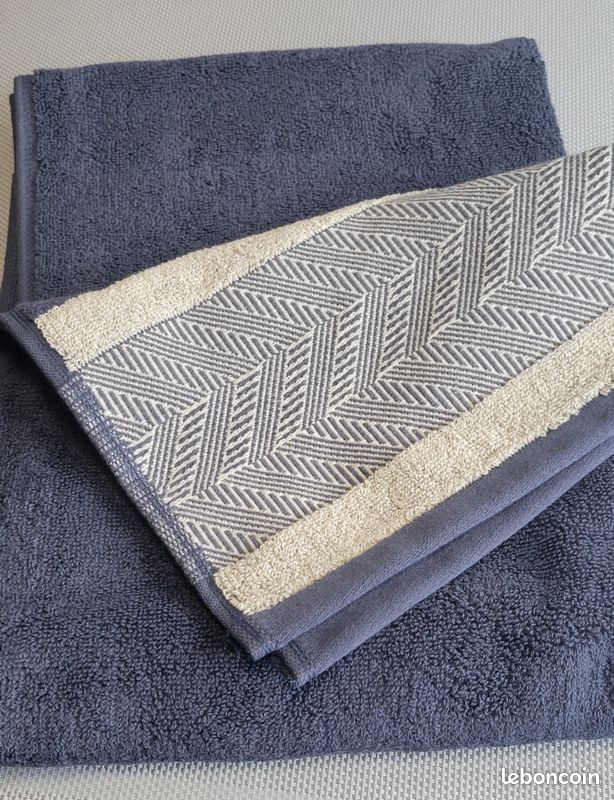 Superbe serviette d'invitée Linvosges "Syracuse" gris anthracite (image 6)
