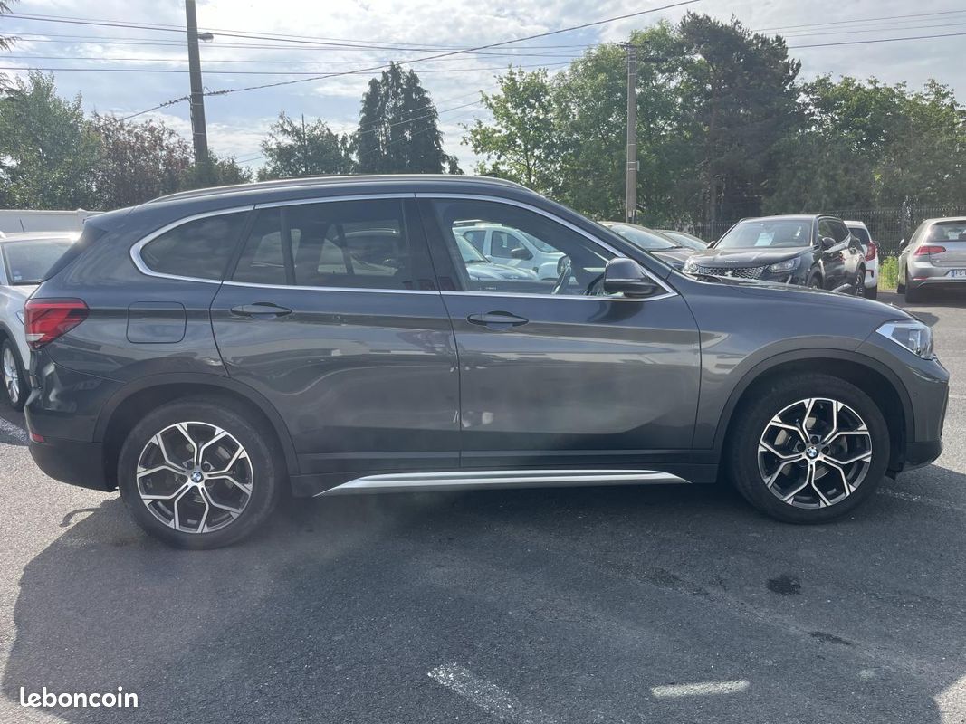 BMW X1 sDrive16d 1.5 116ch xLine - Attelage/T.O/Carplay (image 15)