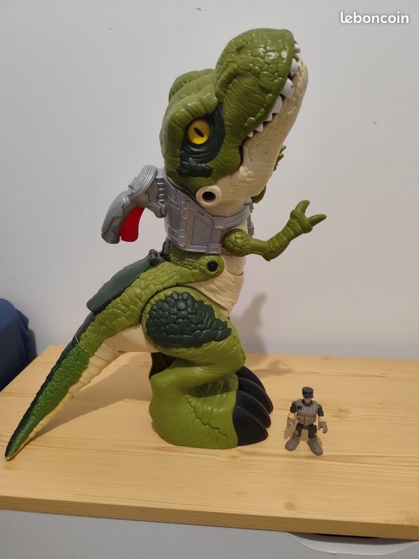 Fisher-price Imaginext Jurassic World Redoutable T-rex Méga Mâchoire
