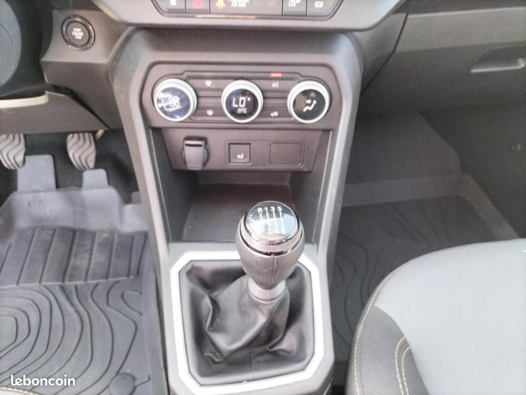 Dacia Sandero TCe 90 Stepway Extreme (image 14)