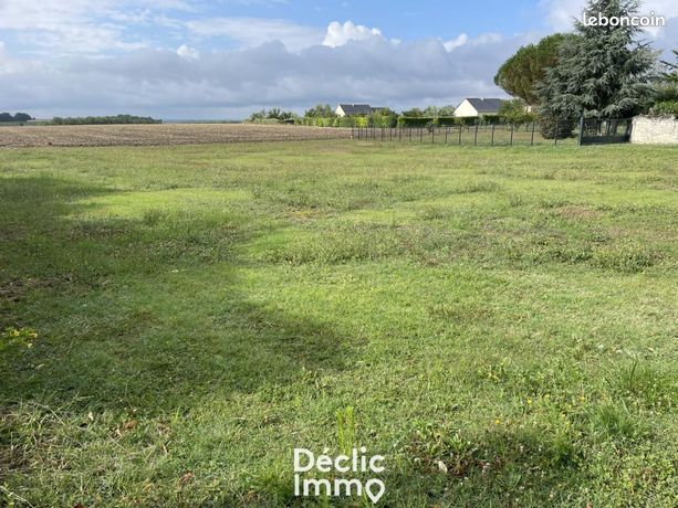 Terrain 1 596 m² Lemere