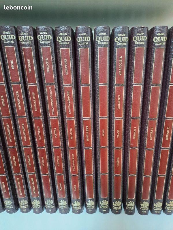 Lot de 19 encyclopédies larousse (image 3)