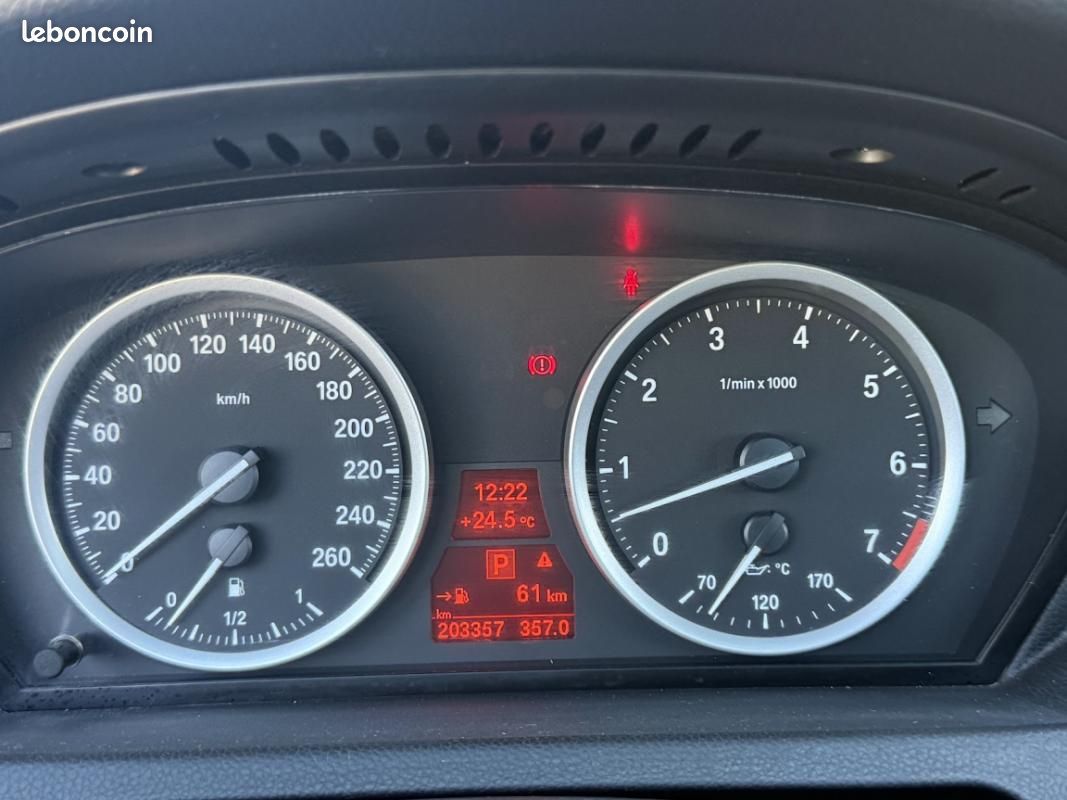 BMW Série 6 E63 LCI 650i 367 ch V8 Exclusive BVA I (image 15)