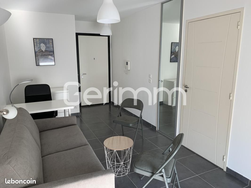 Appartement 1 pièce 27 m² · à Grenoble · 27 m² · 641 €/mois