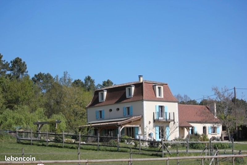Maison 9 pièces 280 m² - Bergerac 24100 (image principale 3)