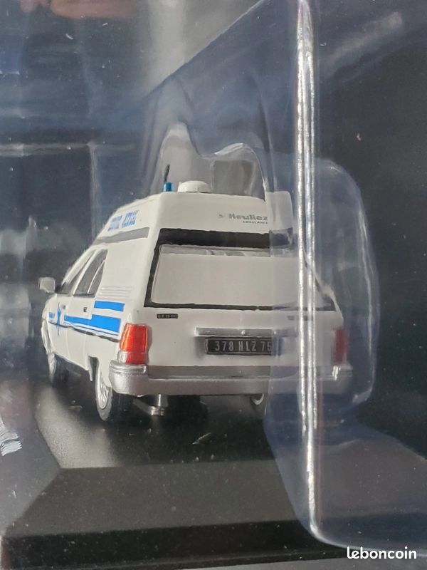 M1 DINKY TOYS 24CP - Citroen DS 19, Verte toit Blanc 1:43 - Atlas