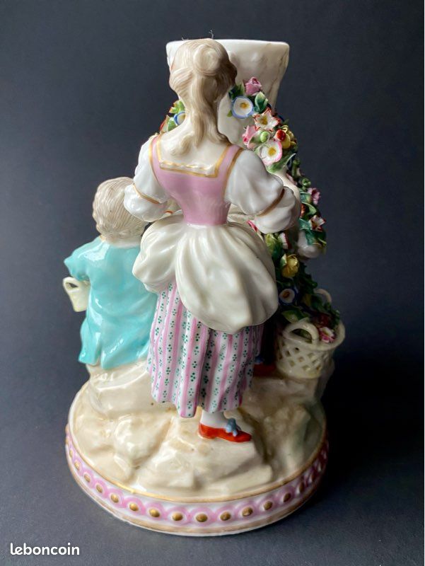 Belle groupe en porcelaine ancienne polychrome de Saxonie (image 4)