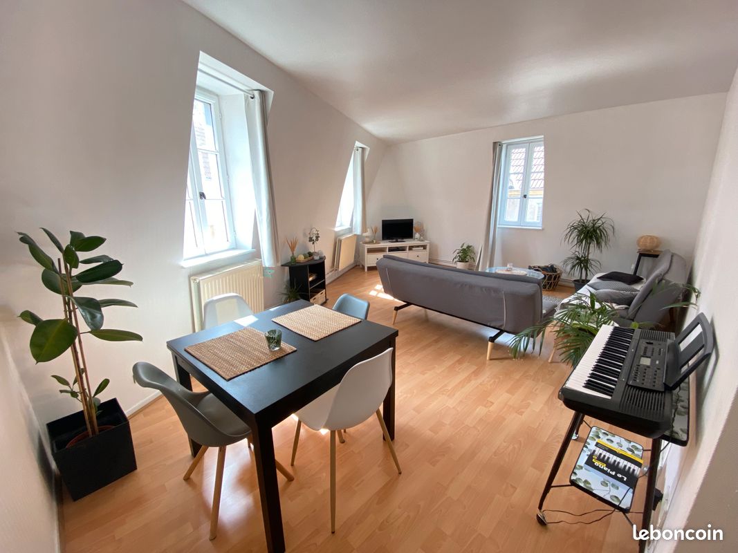 Immeuble 3 pièces 80 m² · à Metz · 80 m² · 890 €/mois