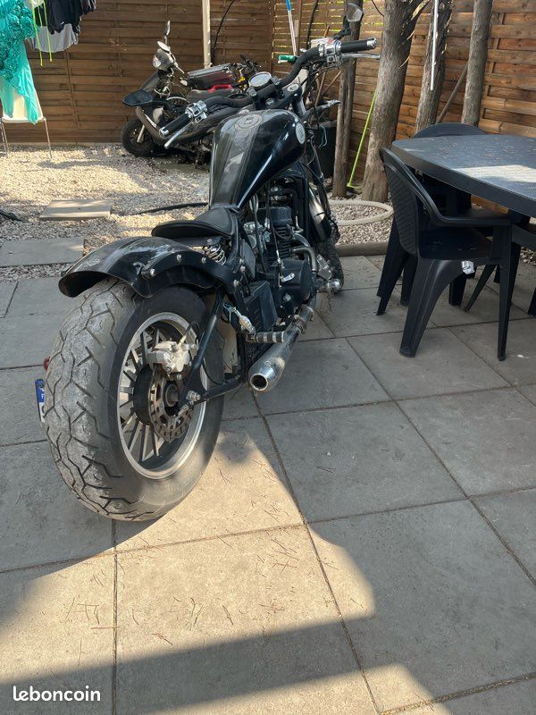 Moto Leonart (image 1)