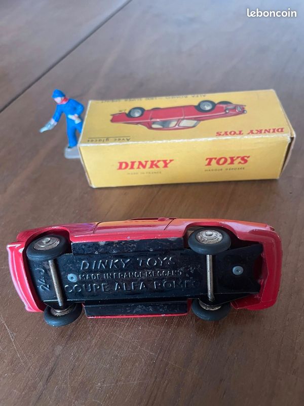 Dinky Toys - Alfa Romeo réf. 24J - Made in France