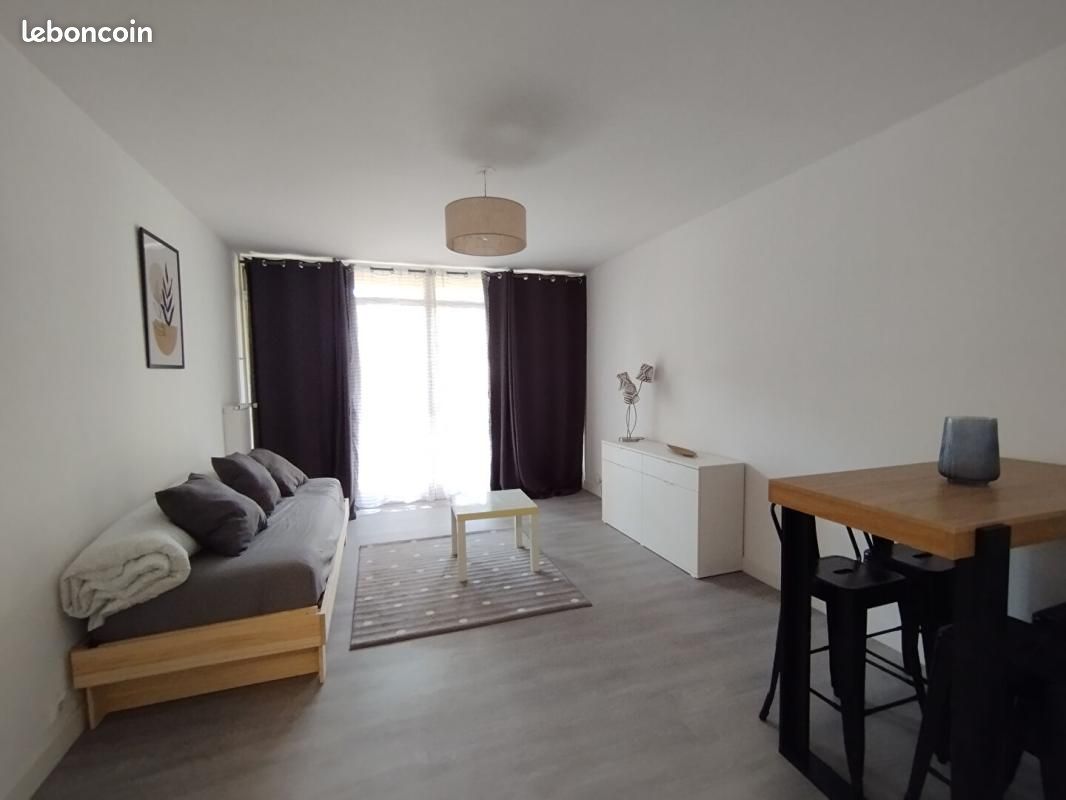 Appartement 1 pièce 27 m² · à Marseille · 27 m² · 600 €
