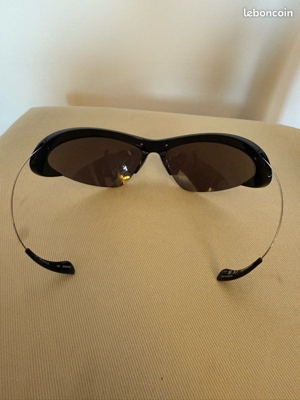 Lunettes soleil Balenciaga BB0232S 001 black grey (image 4)