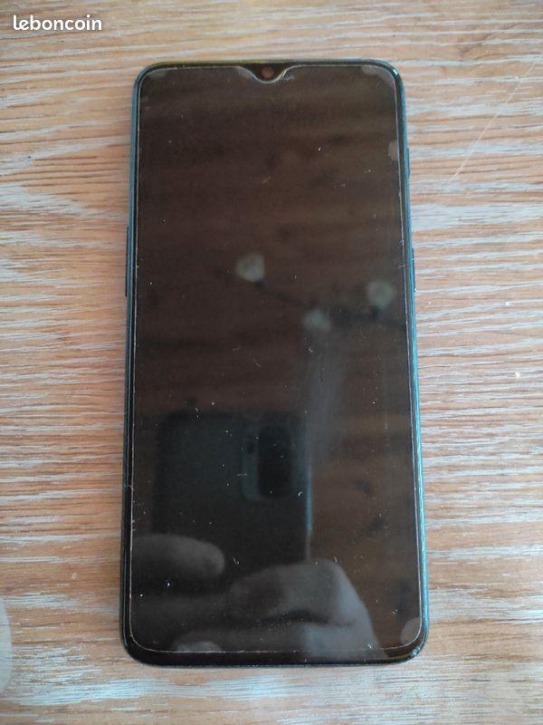 OnePlus 6T (image 1)