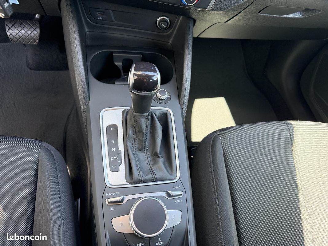 AUDI Q2 35 TDI 150 S tronic 7 Business line (image 23)