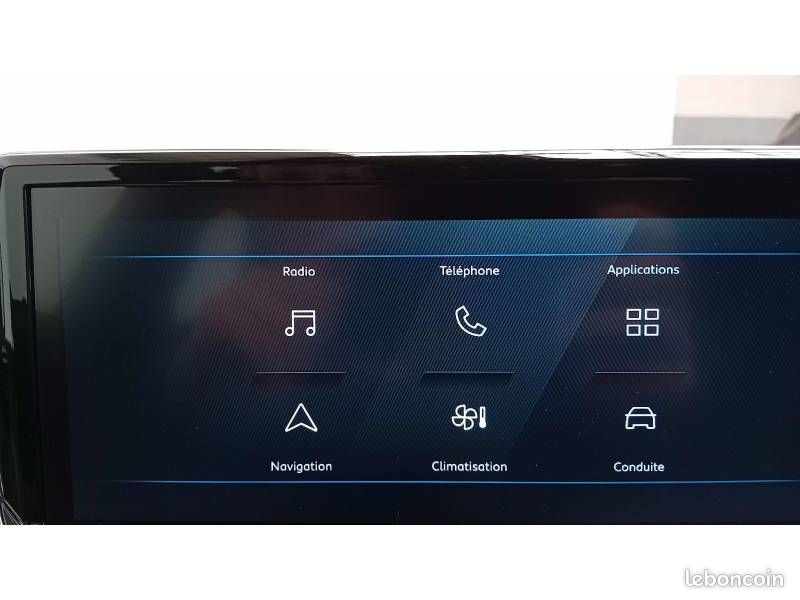 Peugeot 2008 Hybrid 110 e-DCS6 Allure (image 15)