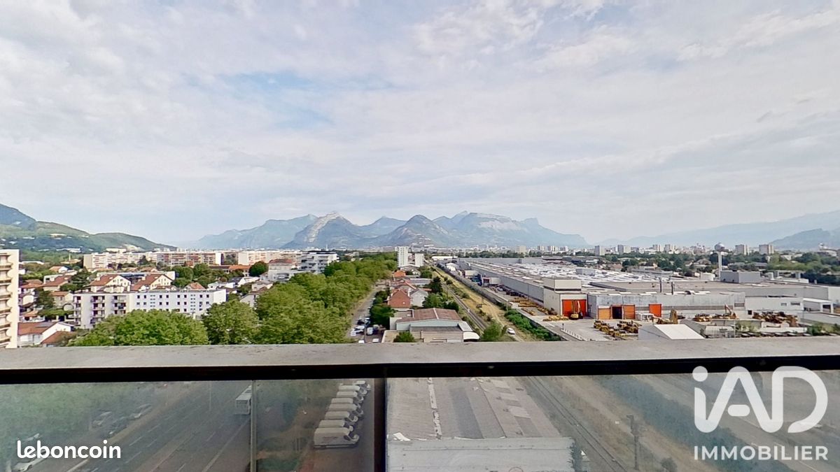 Appartement 3 pièces 62 m² · à Échirolles · 62 m² · 155 000 €