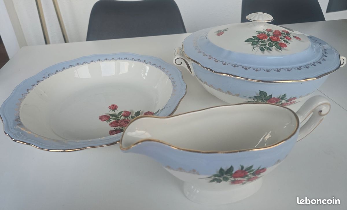 Lot de 2 Grands Saladiers en Porcelaine Floralis PERMACAL - Motifs