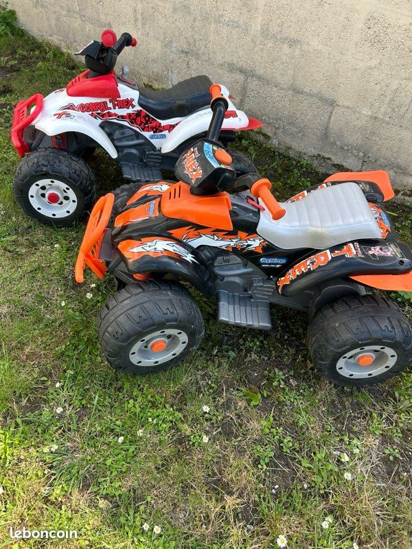 Lot de deux Quads et un 4x4 Peg Perego (image 7)