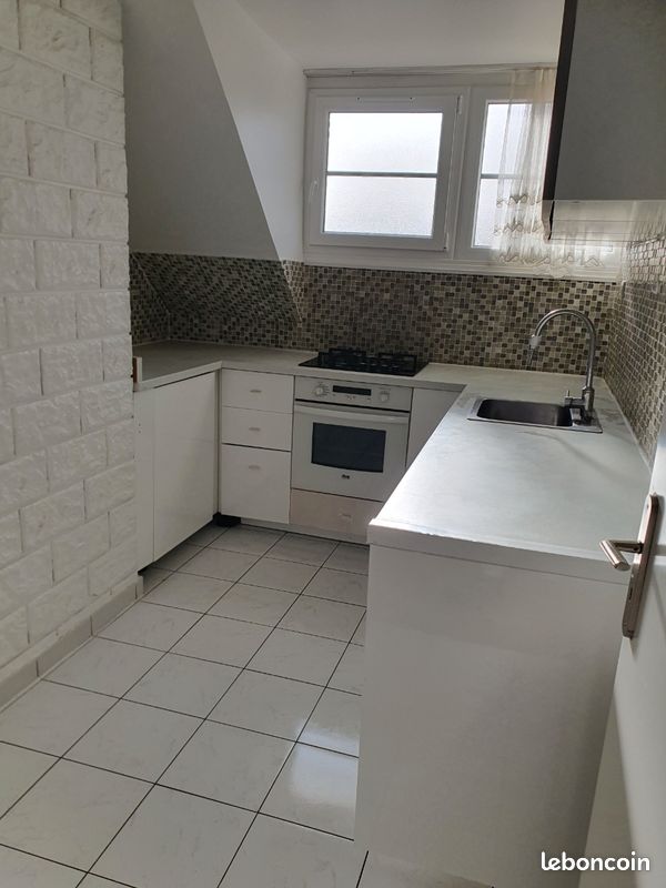 Appartement a louer goussainville - 4 pièce(s) - 70 m2 - Surfyn