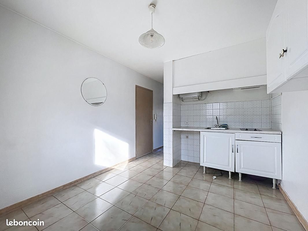 Appartement 2 pièces 24 m² · à Marseille · 24 m² · 850 €/mois