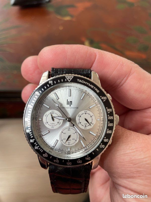 Montre Chronographe Vintage LIP - Lunette Tournante Tachymètre - Années 80 - Boîtier 40mm