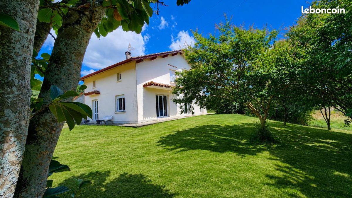Maison 9 pièces 225 m² · à Souprosse · 225 m² · 410 000 €