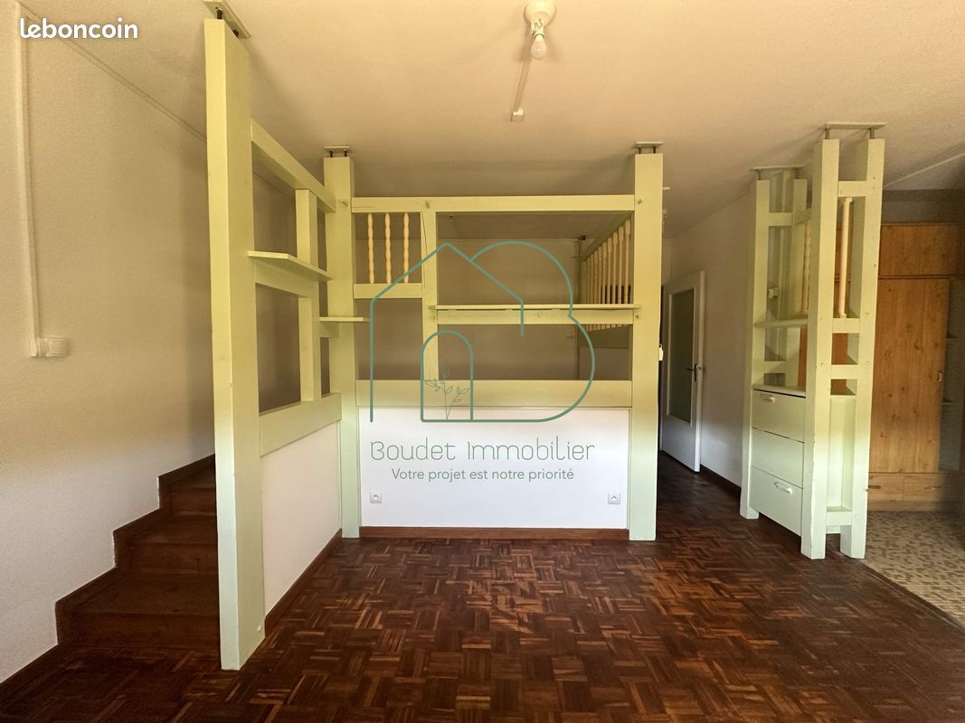 Appartement 1 pièce 34 m² · à Decazeville · 34 m² · 45 000 €