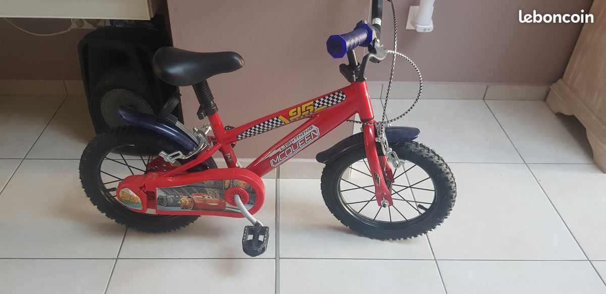 Velo Flash Mcqueen Vélo Enfant Flash McQueen Vélos