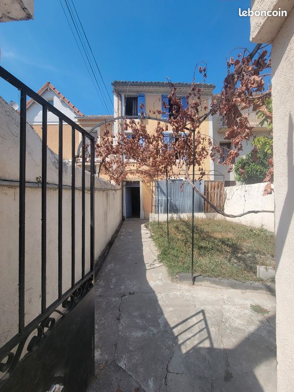 Appartement 3 pièces 45 m² · à Orange · 45 m² · 520 €/mois