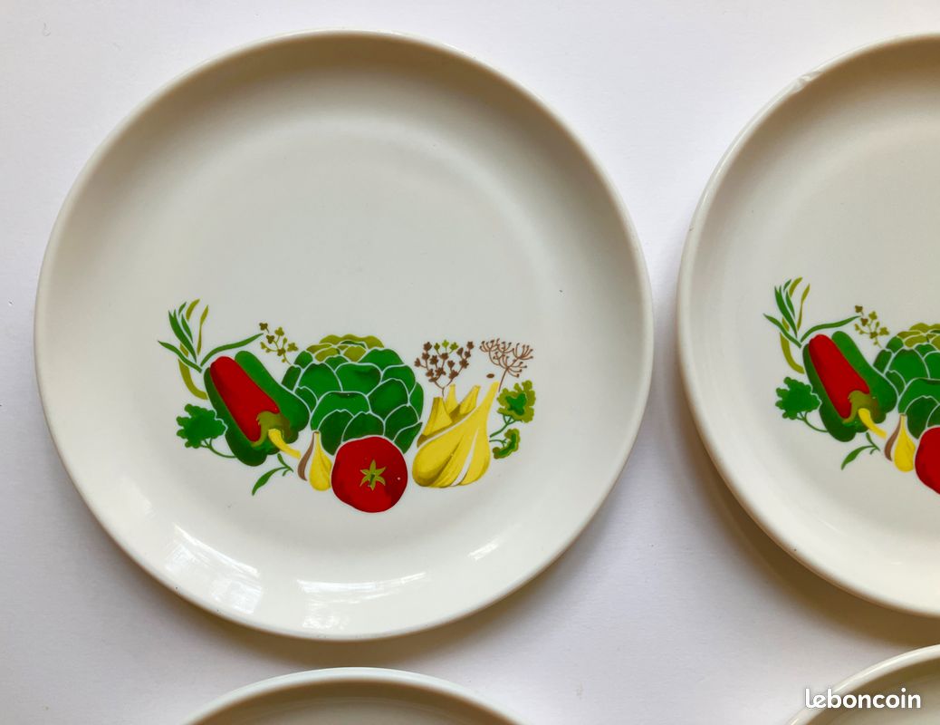 Lot De 6 Assiettes à Dessert Vintage SOVIREL - Motif Floral Années 70